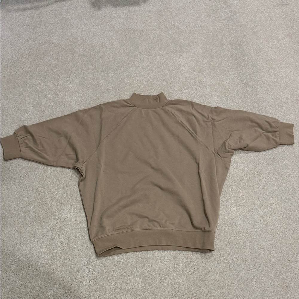 FOG - FEAR OF GOD Women's 3/4 Sleeve Mock Neck Sweatshirt